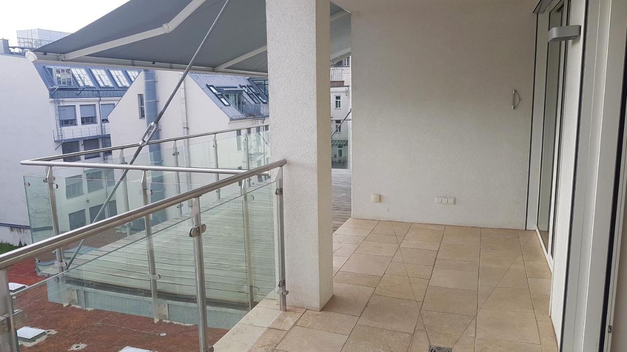 Loft #11 Mit Grosser Loggia Und Terrasse Viena Exterior foto